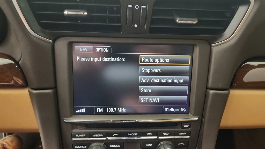 Used 2015 Porsche 911 Turbo S image 17