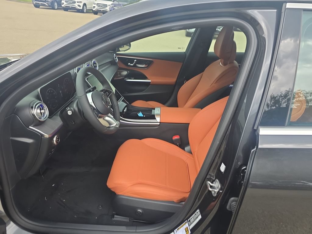 New 2026 Mercedes-Benz C 300 4MATIC Sedan image 9