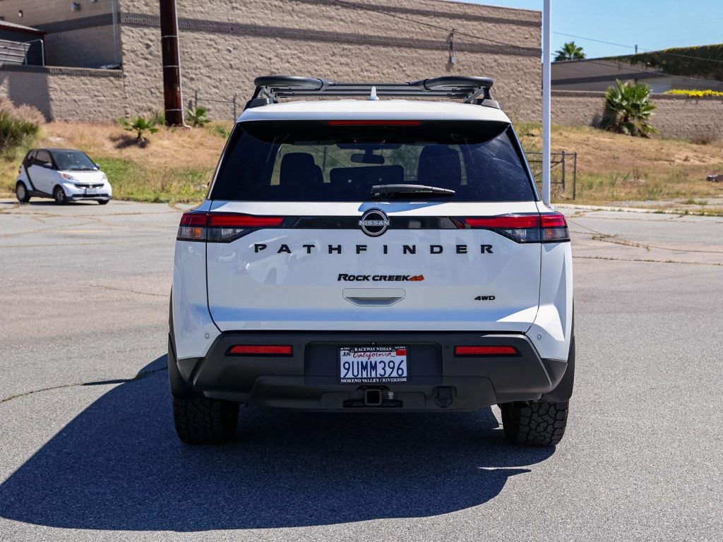 Used 2025 Nissan Pathfinder Rock Creek image 5