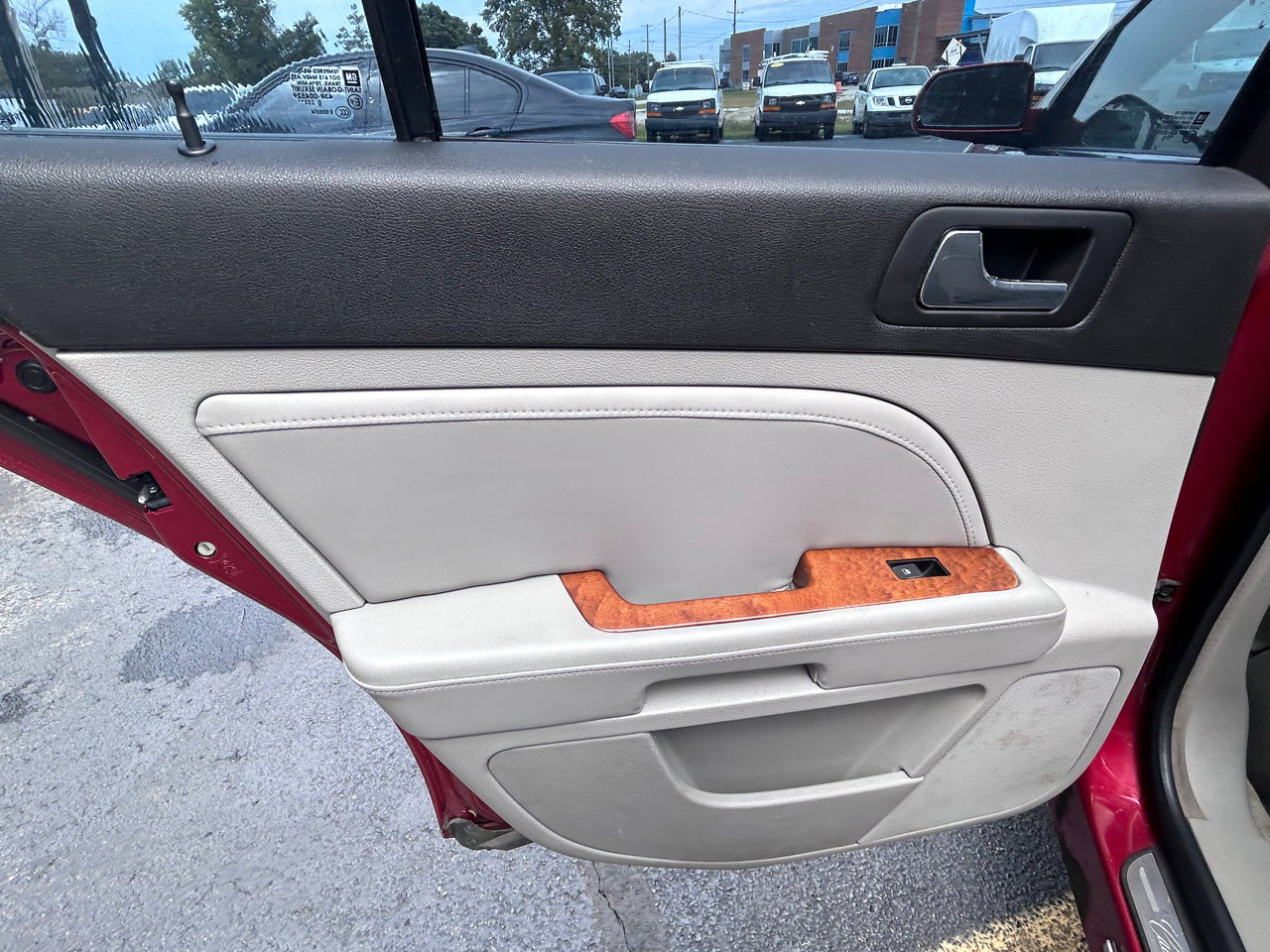 Used 2011 Cadillac STS RWD image 10