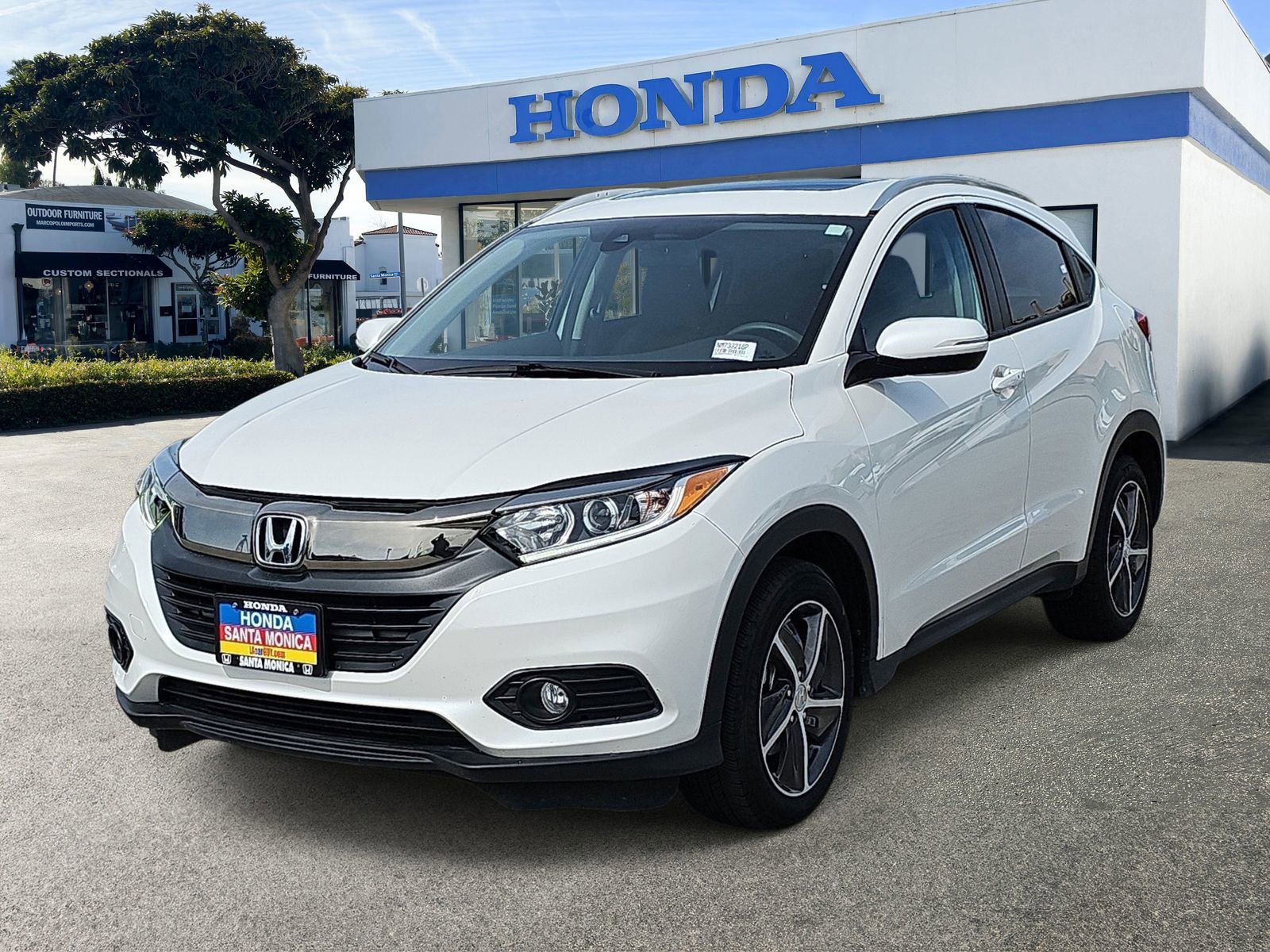 Used 2022 Honda HR-V EX image 1