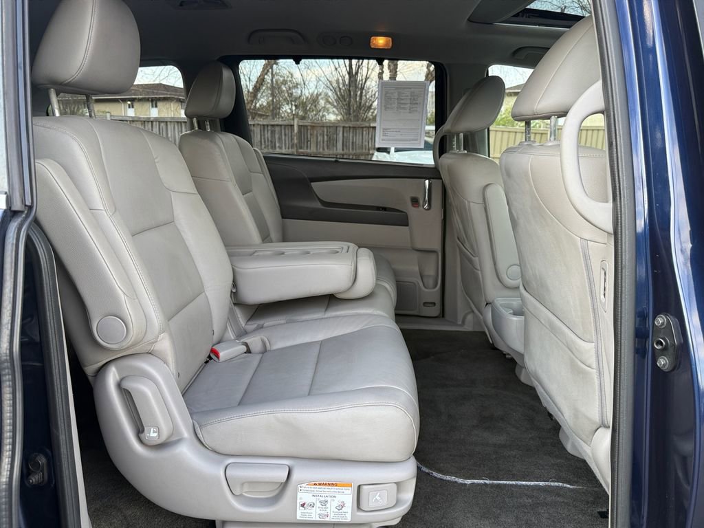 Used 2014 Honda Odyssey EX-L image 30