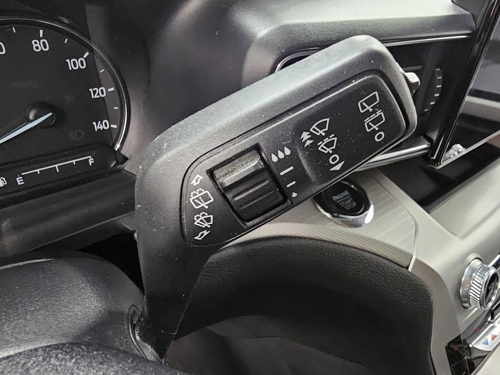 Used 2022 Ford Explorer XLT w/ Equipment Group 202A AWD/4WD image 33