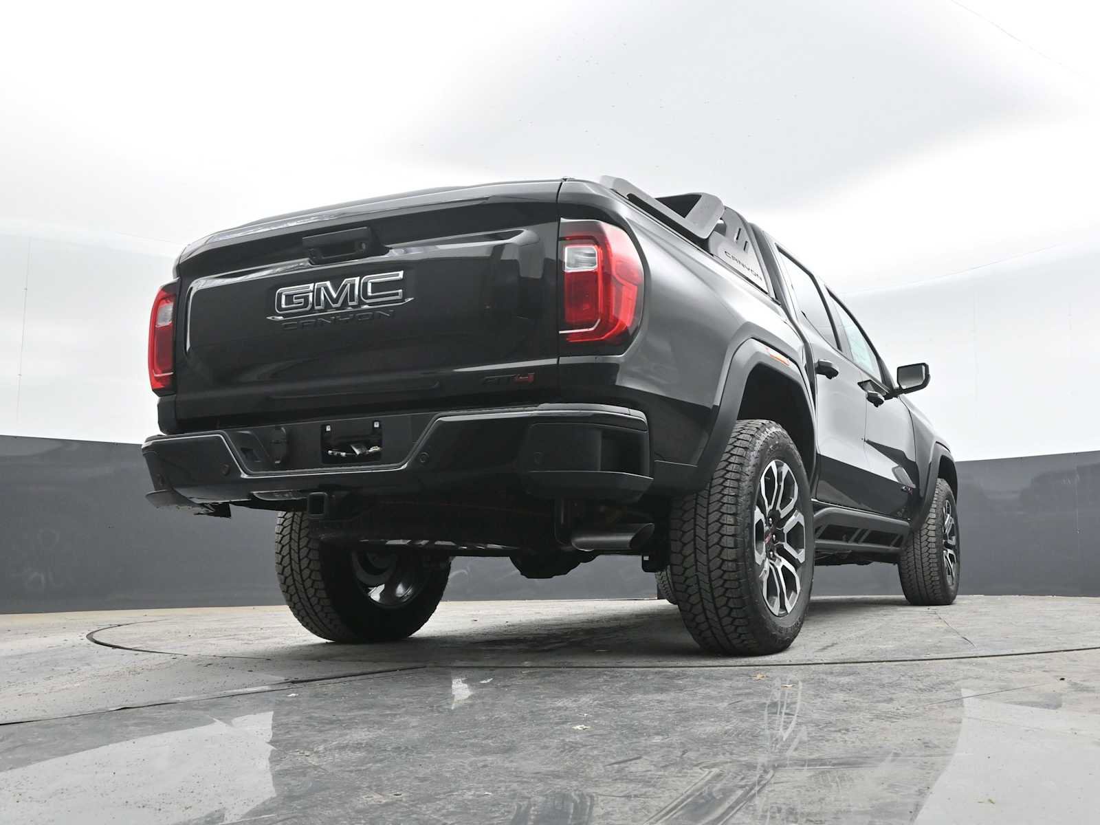 New 2025 GMC Canyon AT4 w/ Nightfall Edition image 48