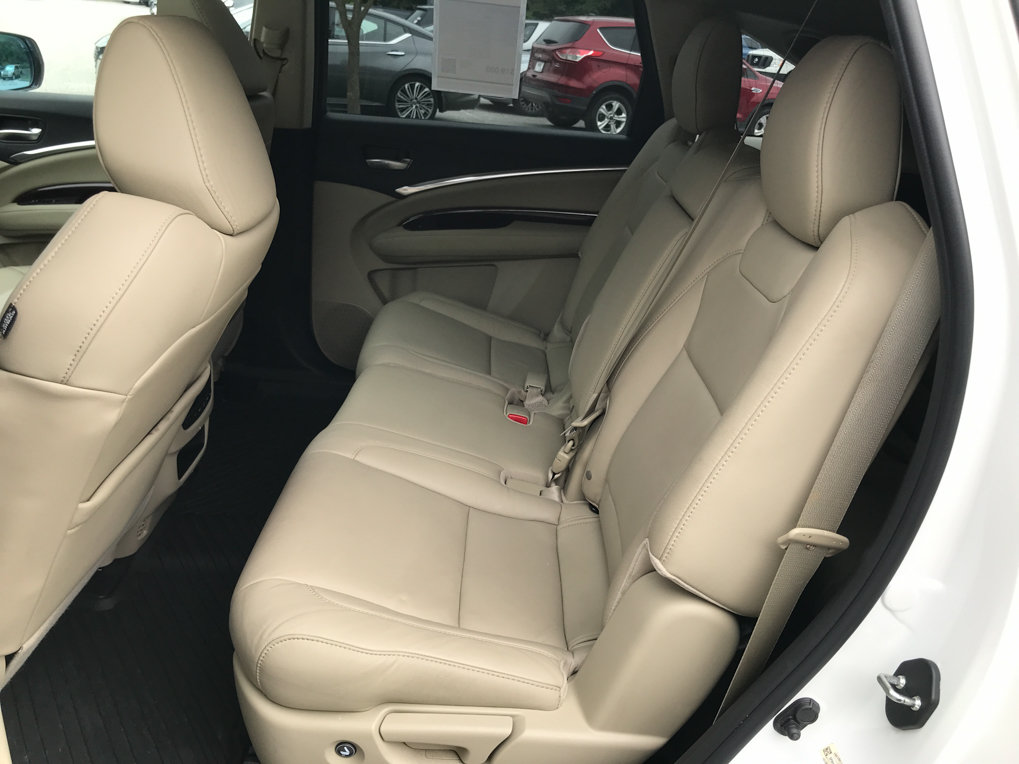 Used 2016 Acura MDX w/ Technology Package AWD/4WD image 25