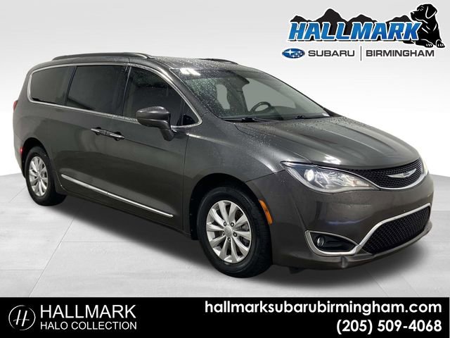 Used 2017 Chrysler Pacifica Touring-L