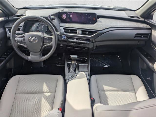 Used 2019 Lexus UX 250h image 19