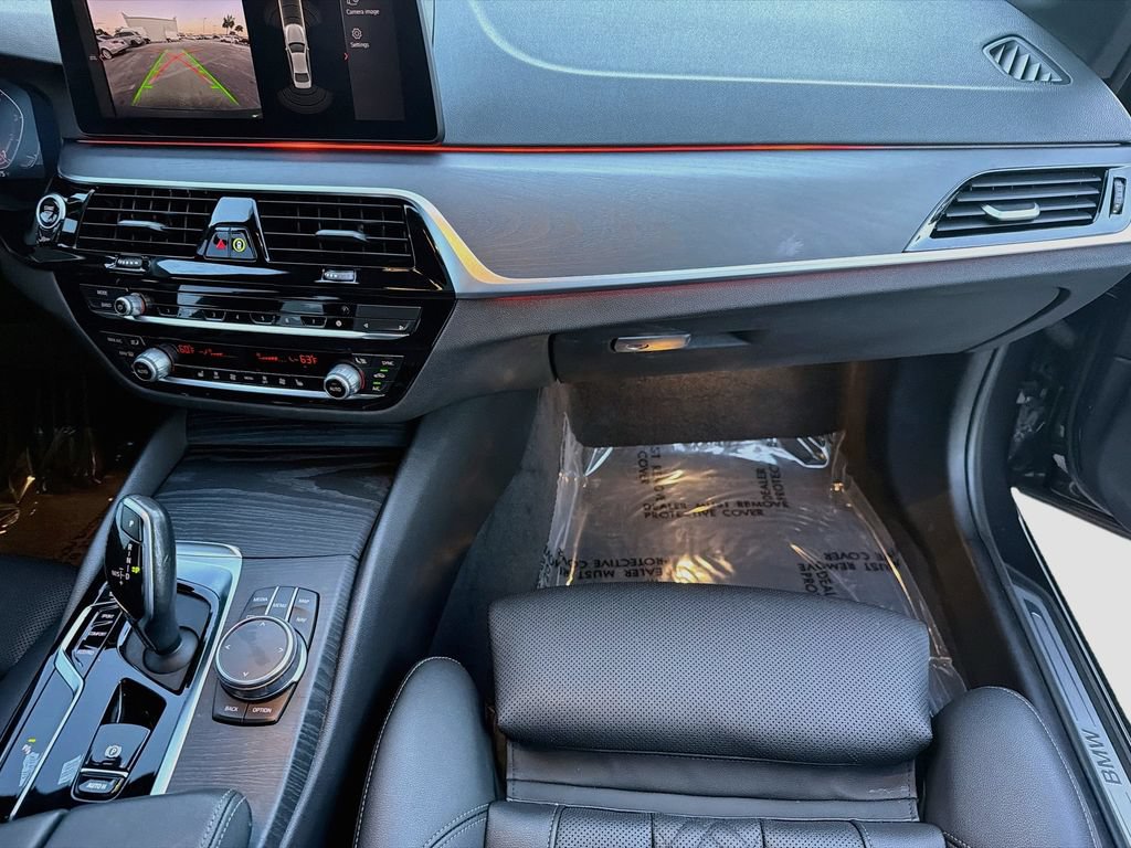 Used 2023 BMW 530i w/ Convenience Package RWD image 18