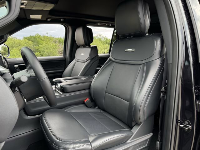 Certified 2026 Ford Expedition Platinum AWD/4WD image 26
