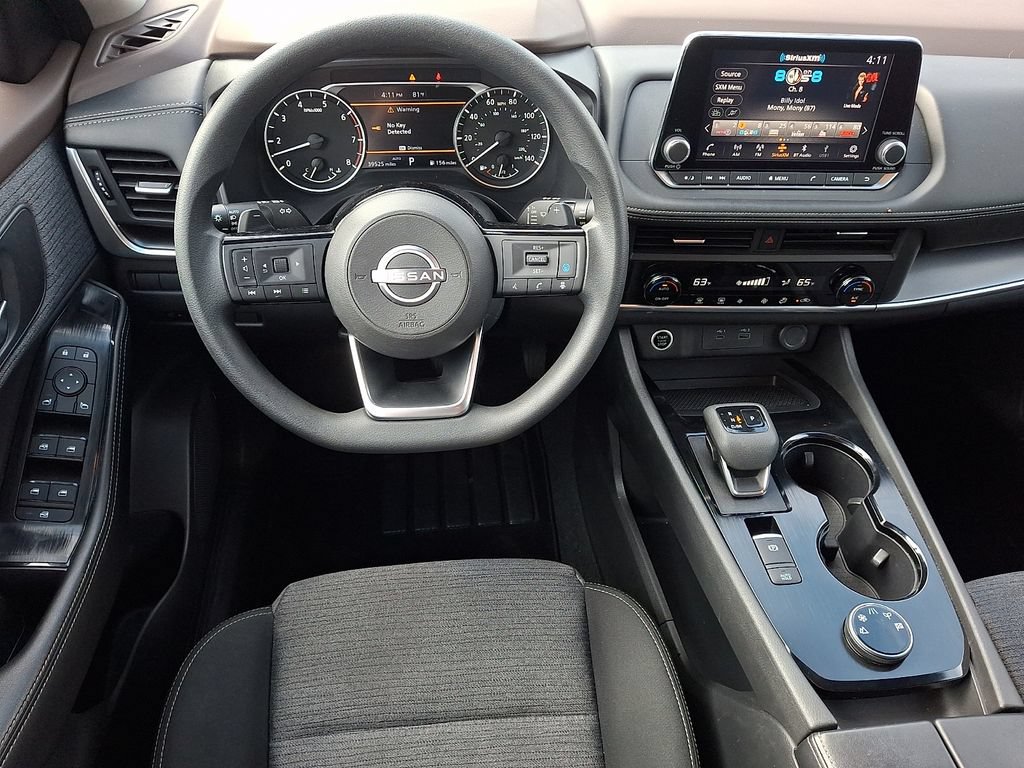 Used 2023 Nissan Rogue SV AWD/4WD image 11