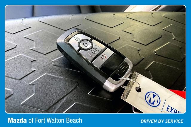 Used 2022 Ford Bronco Badlands image 32