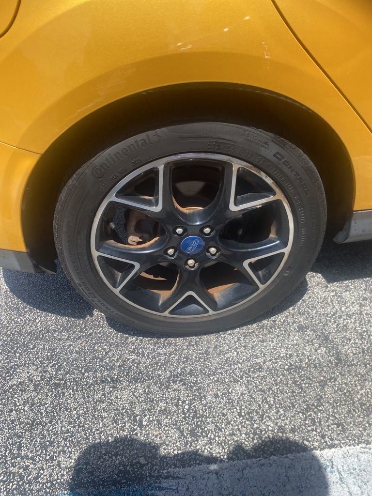 Used 2012 Ford Focus SE FWD image 19
