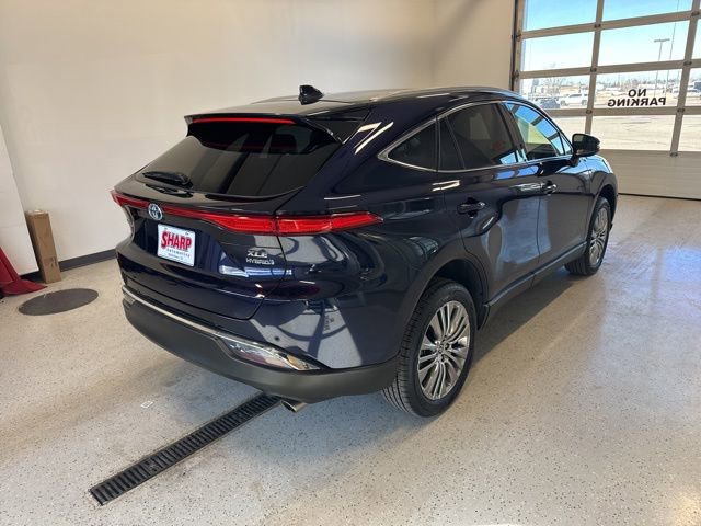 Used 2021 Toyota Venza XLE w/ Softex Package image 6