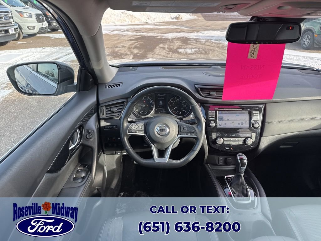 Used 2017 Nissan Rogue SL w/ SL Premium Package image 11