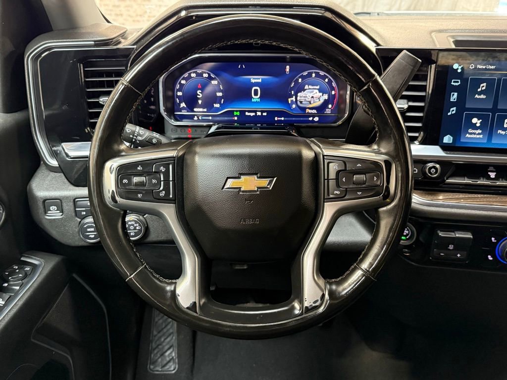 Used 2024 Chevrolet Silverado 2500 LT image 17