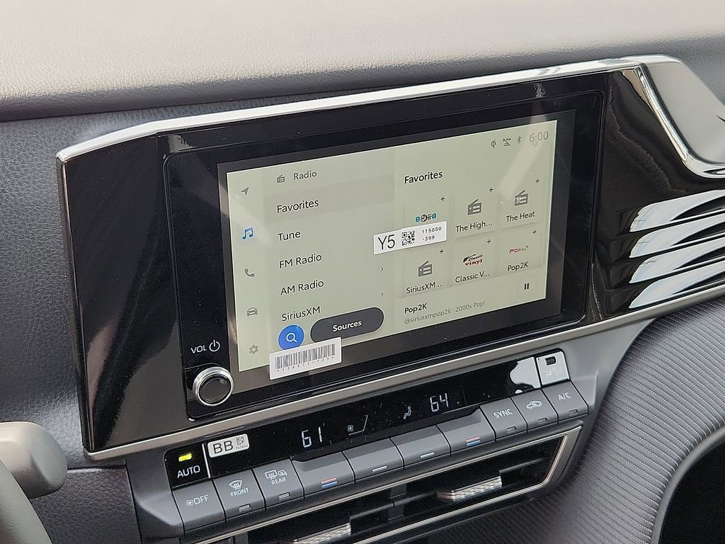 New 2026 Toyota Camry SE image 12