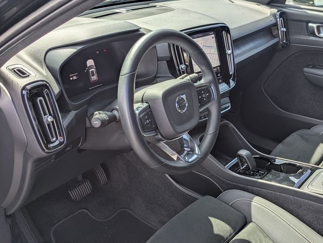 Certified 2023 Volvo XC40 Recharge Plus image 13