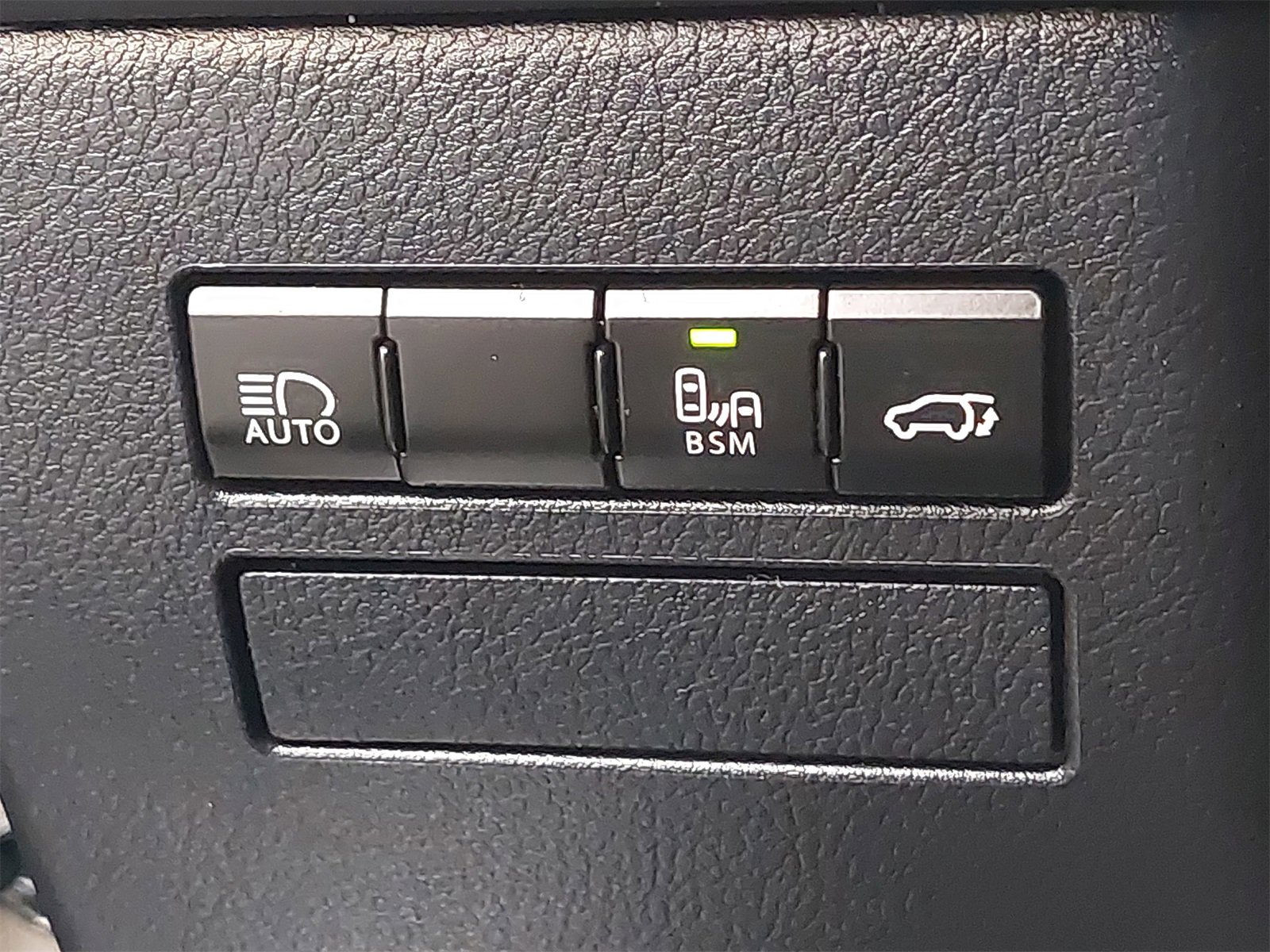 Used 2019 Lexus NX 300h 300h image 33