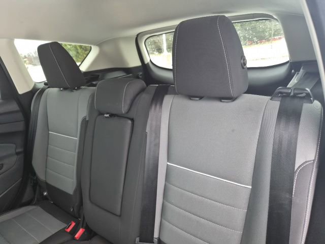 Used 2013 Ford Escape SE image 29