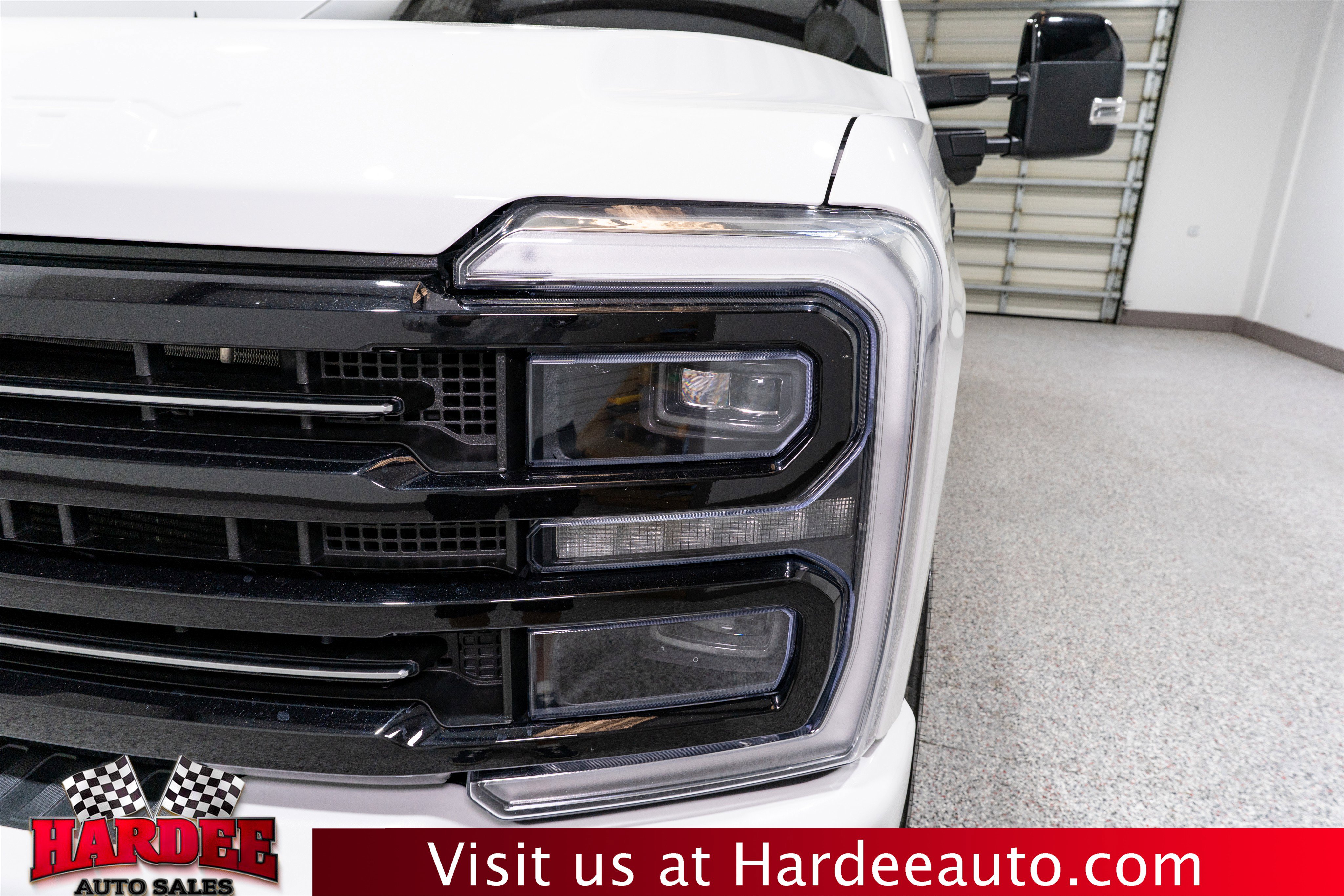 Used 2025 Ford F250 Platinum AWD/4WD image 8