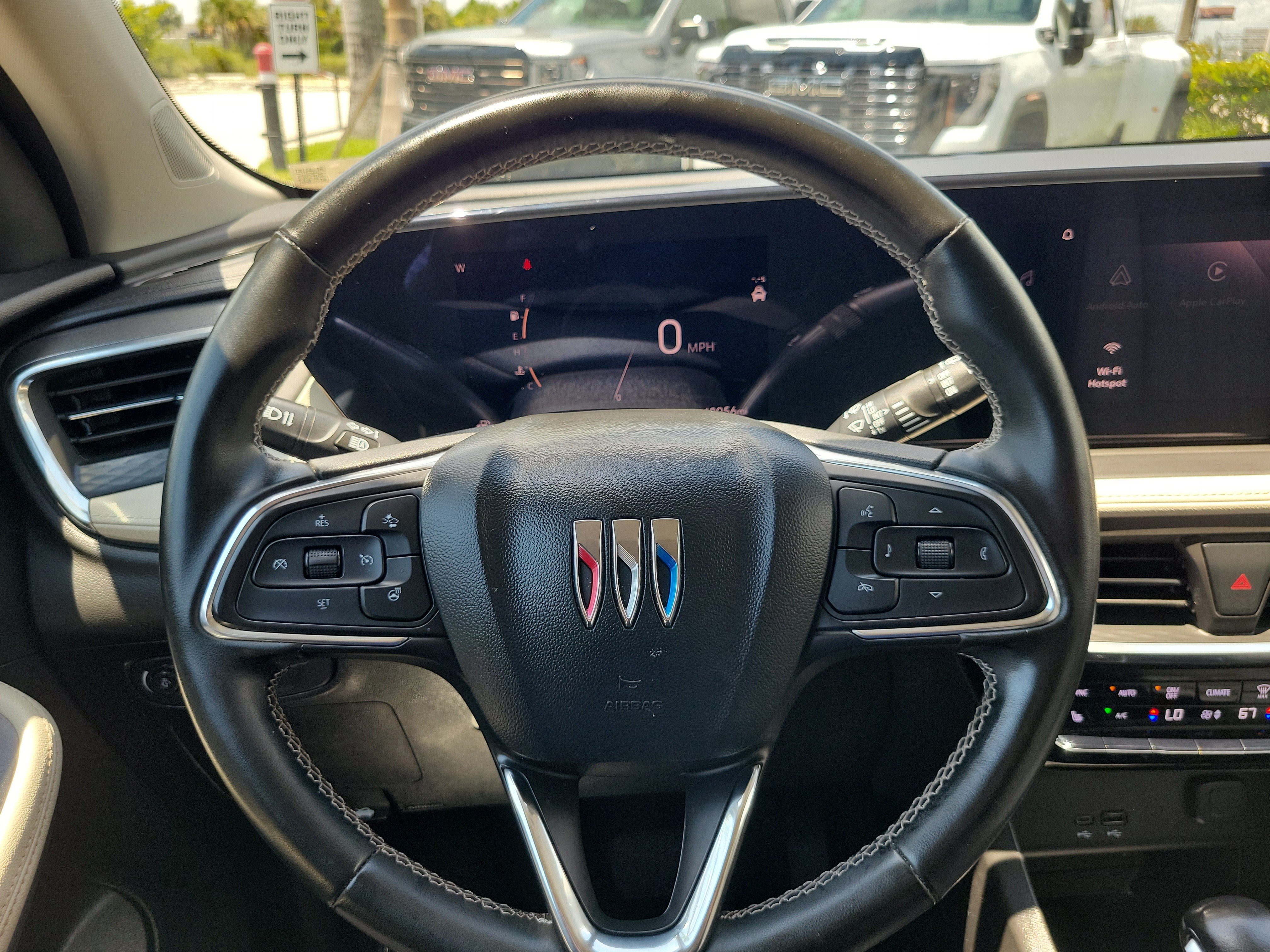Used 2024 Buick Encore GX Avenir FWD image 18