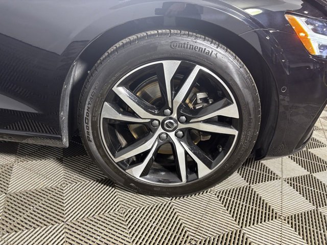 Used 2024 Volvo S60 B5 Plus image 25