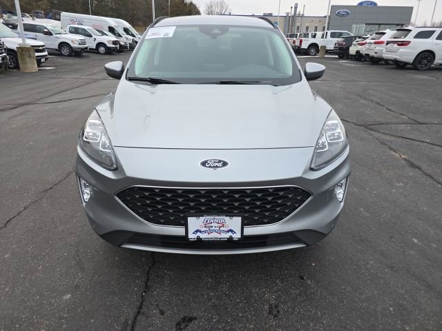 Certified 2022 Ford Escape Titanium image 2