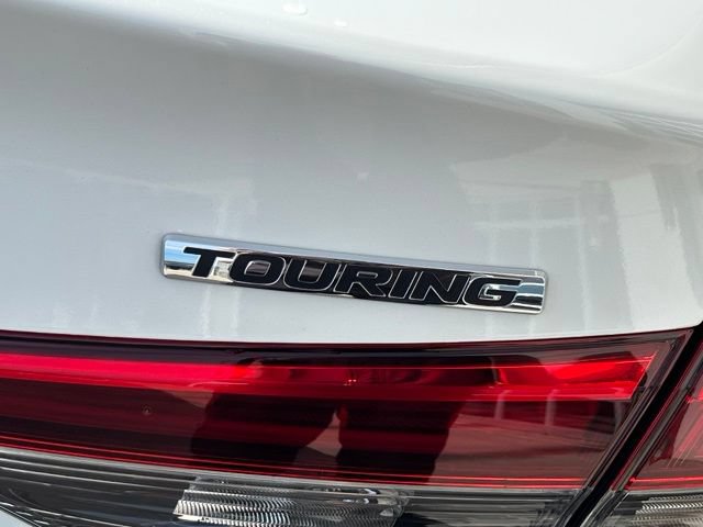 Certified 2024 Honda Civic Touring image 4