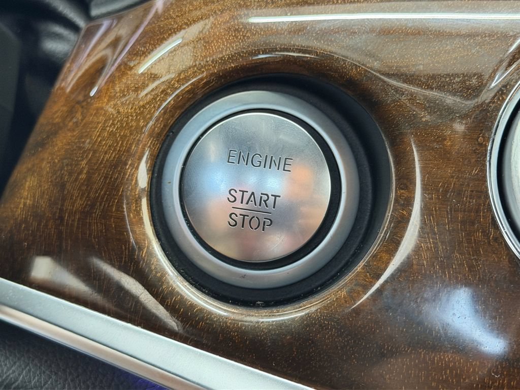 Used 2015 Mercedes-Benz S 550 4MATIC Sedan image 35