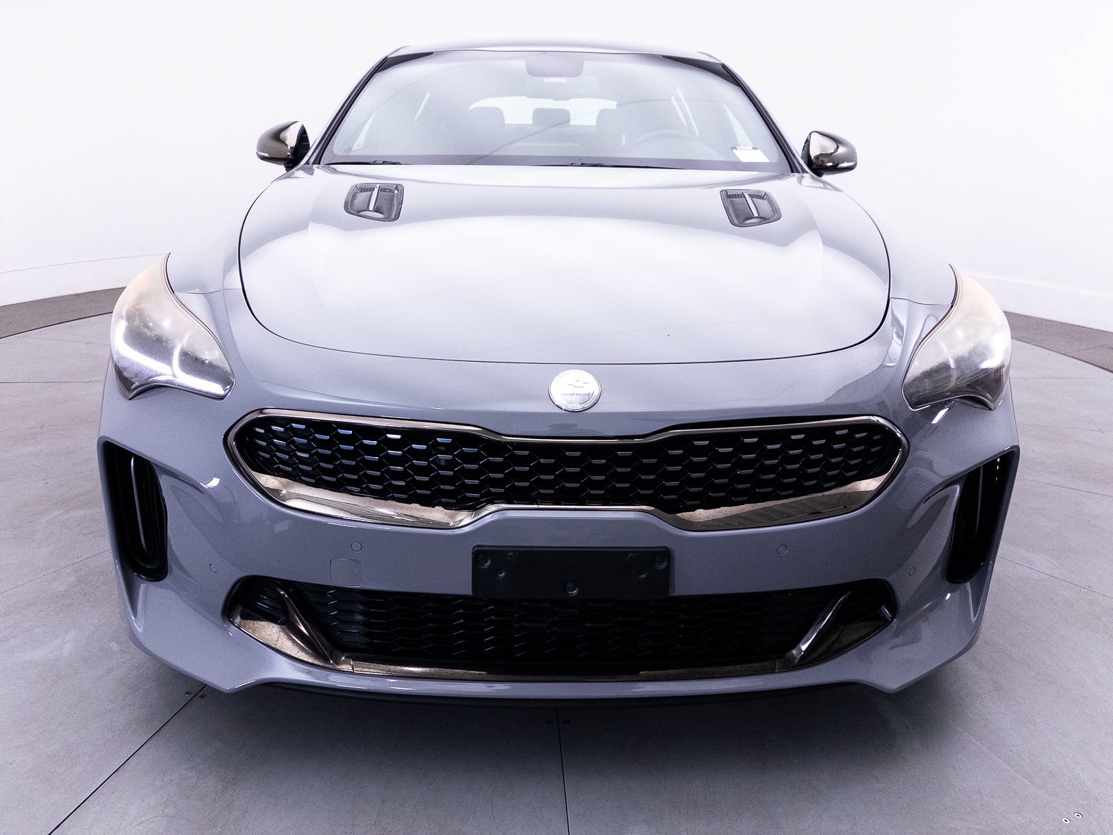 Used 2019 Kia Stinger GT RWD image 12