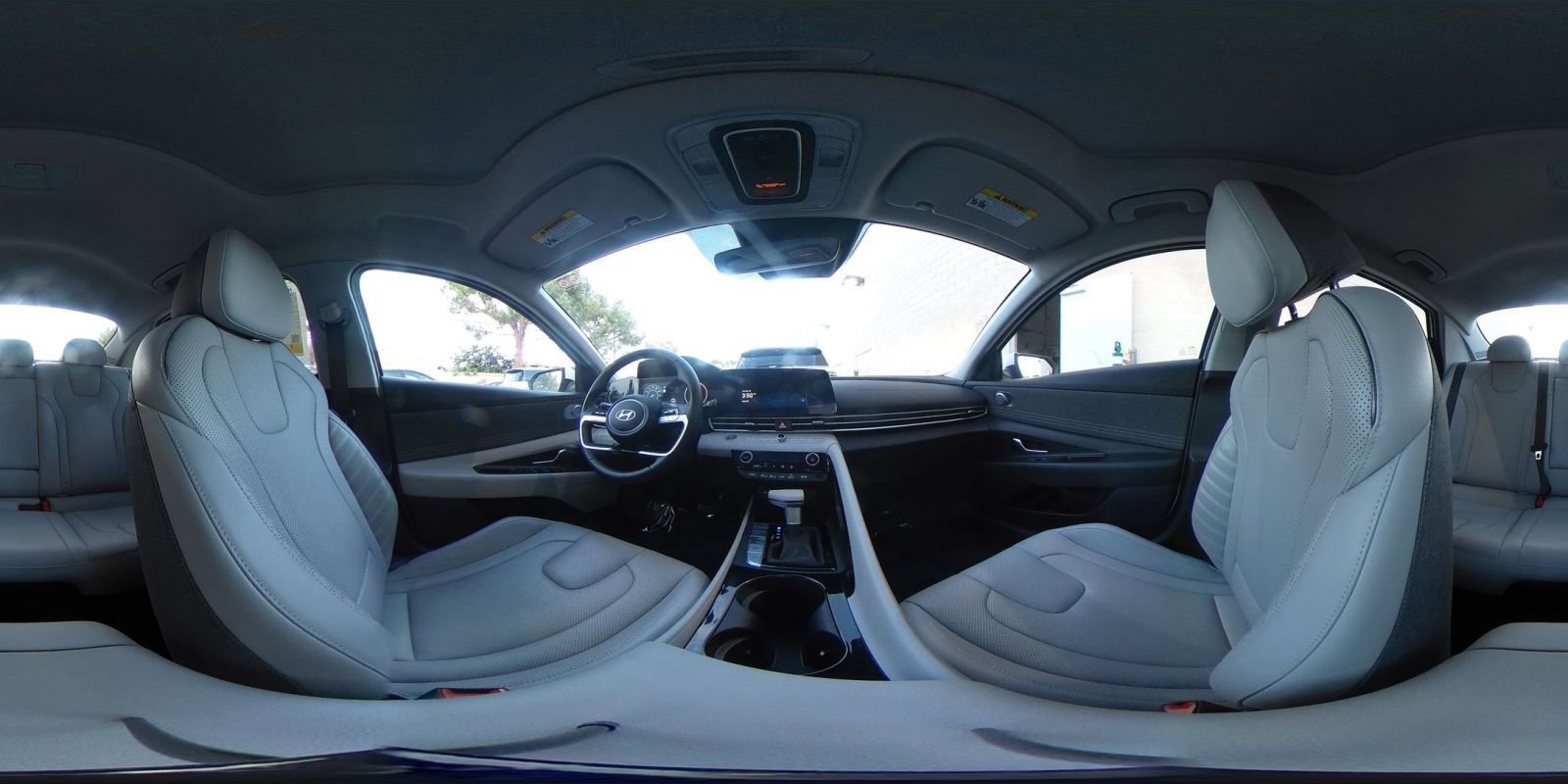 Used 2025 Hyundai Elantra Limited image 44