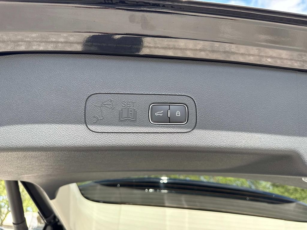 New 2025 Lincoln Aviator Reserve image 12