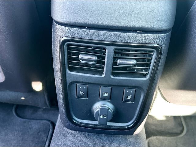 Used 2012 Chrysler 300 S RWD image 25