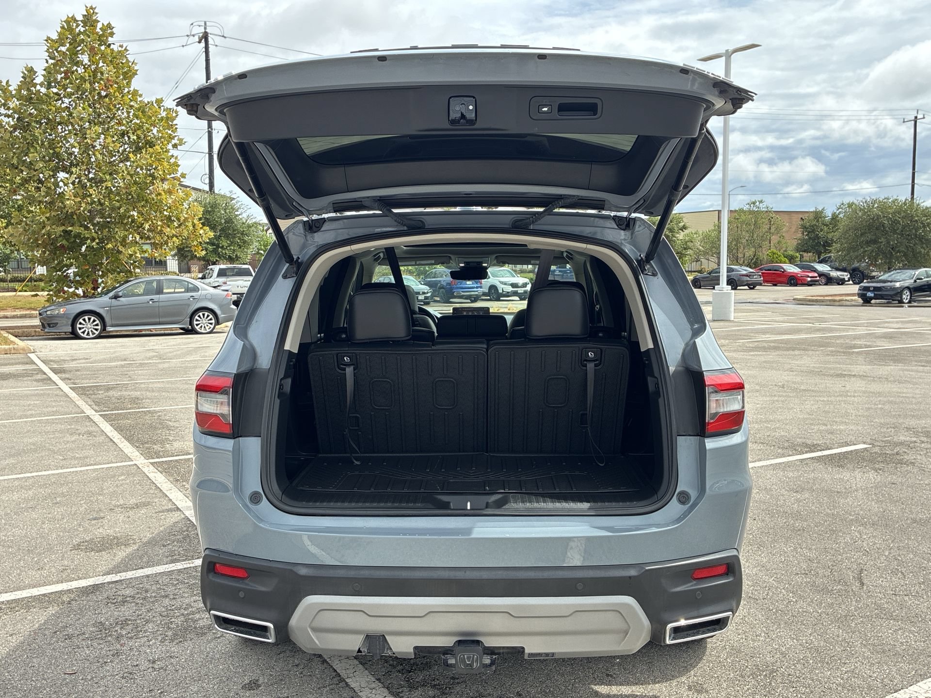 Certified 2025 Honda Pilot Elite image 37
