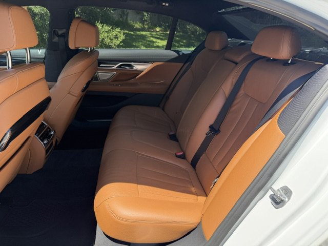 Used 2021 BMW 740i xDrive w/ M Sport Package AWD/4WD image 12