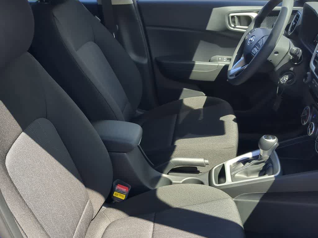 New 2026 Hyundai Venue SE FWD image 22