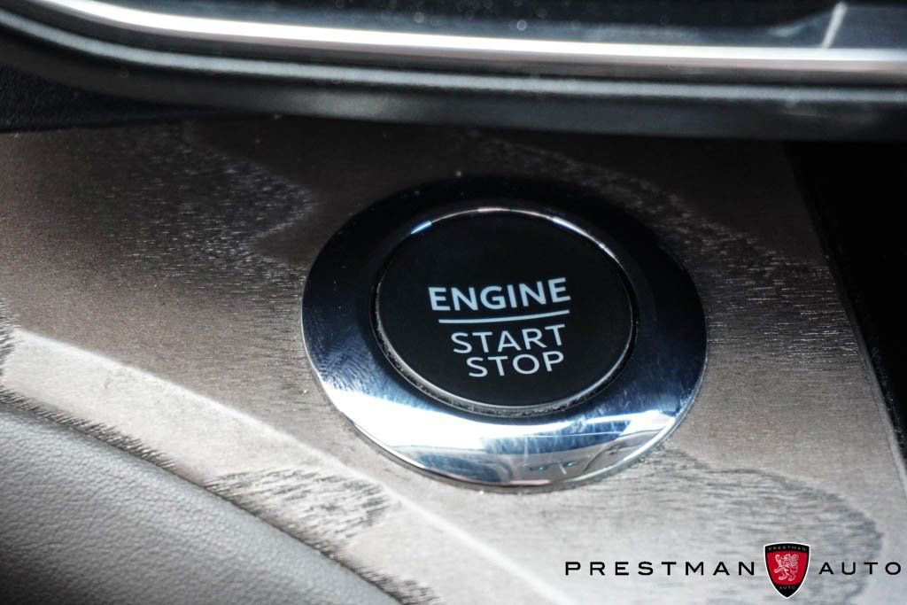 Used 2022 Ford Explorer Platinum w/ Equipment Group 601A image 33