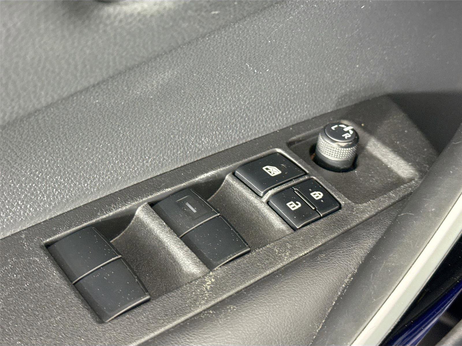 Certified 2021 Toyota Corolla XSE image 27