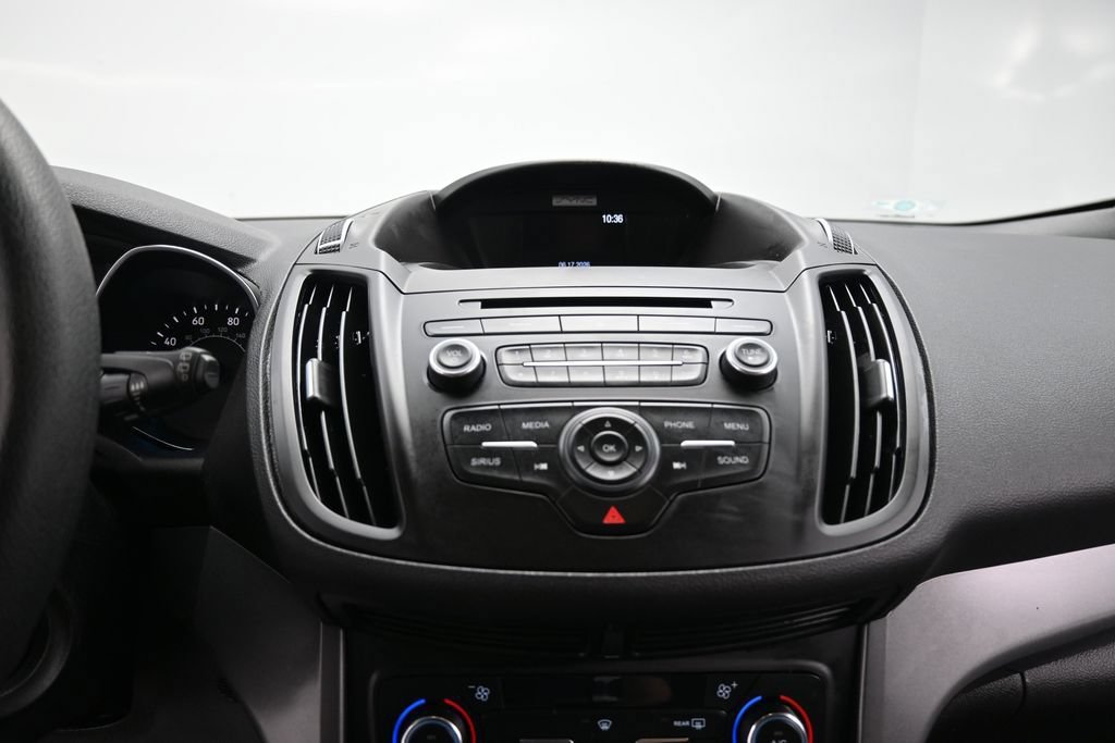 Used 2017 Ford Escape SE AWD/4WD image 14