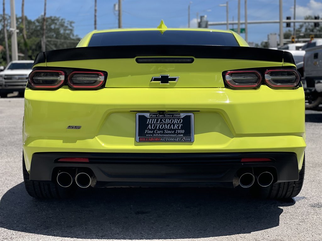 Used 2020 Chevrolet Camaro SS RWD image 10