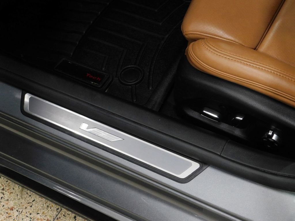 Used 2021 Cadillac CT5 V w/ Platinum Package image 35