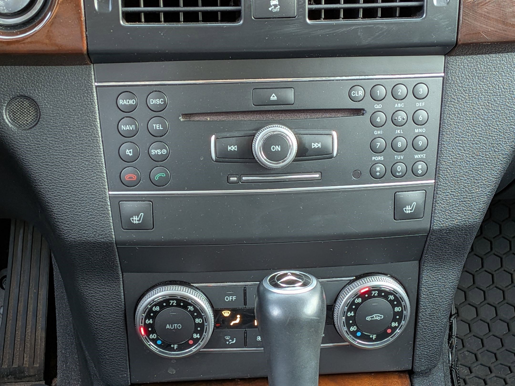 Used 2012 Mercedes-Benz GLK 350 4MATIC image 23