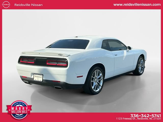 Used 2022 Dodge Challenger GT AWD/4WD image 6