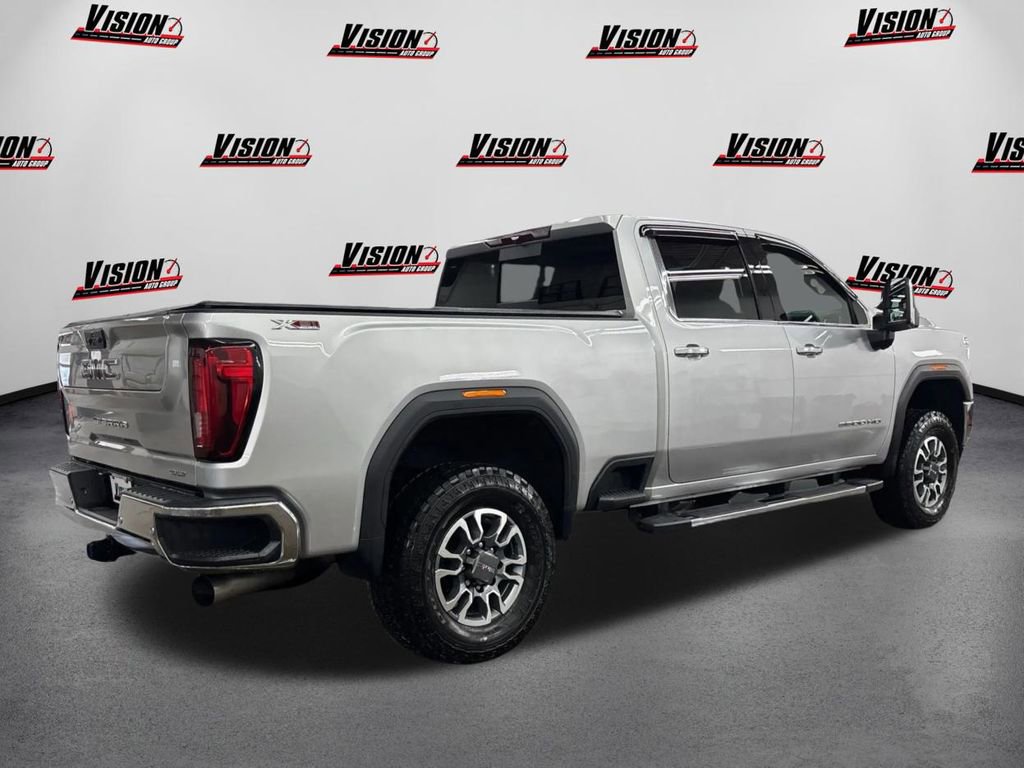 Used 2022 GMC Sierra 3500 SLT w/ SLT Preferred Package AWD/4WD image 5