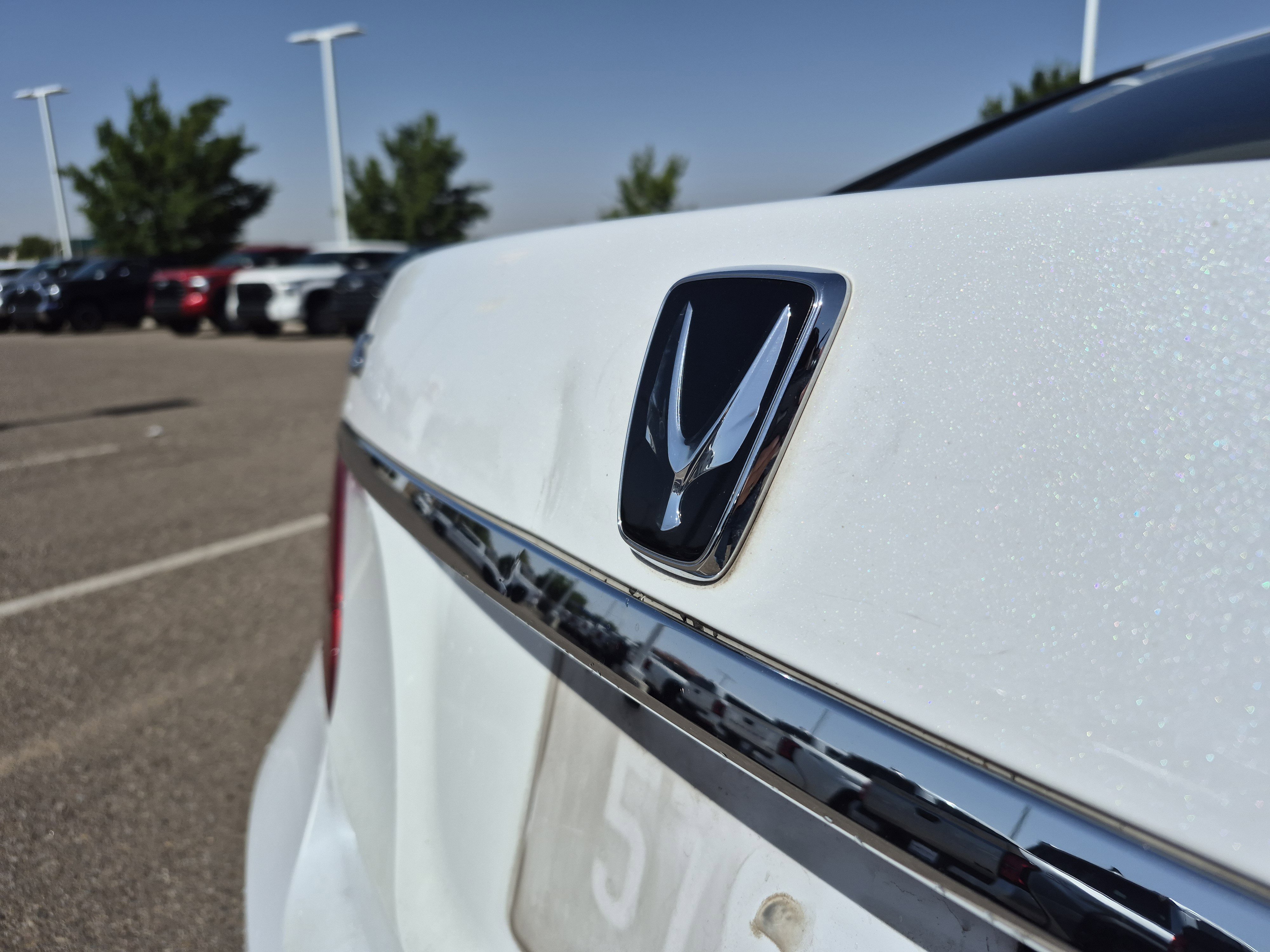 Used 2015 Hyundai Equus Signature RWD image 21