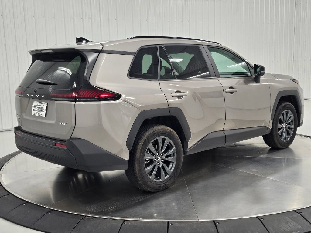 Used 2026 Toyota RAV4 XLE Premium AWD/4WD image 5
