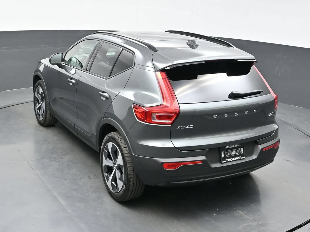 New 2026 Volvo XC40 B5 Plus w/ Protection Package Premier AWD/4WD image 33