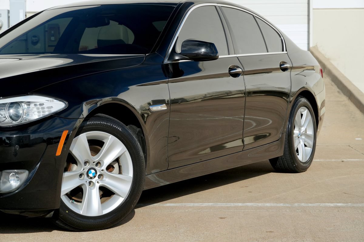 Used 2012 BMW 528i Sedan RWD image 24