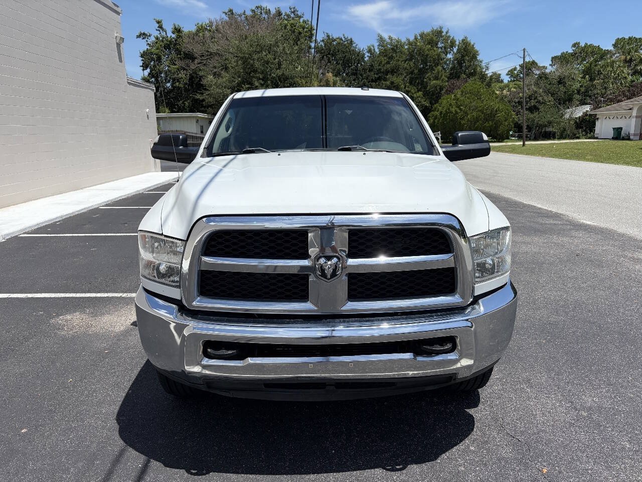 Used 2017 RAM 2500 Tradesman w/ Chrome Appearance Group AWD/4WD image 16