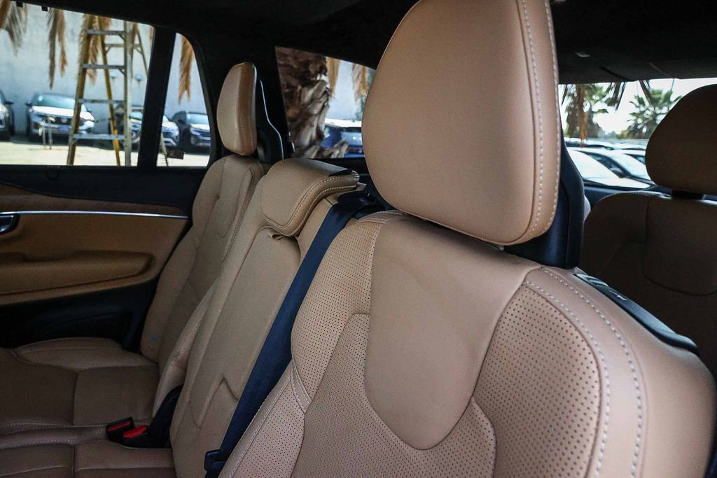 Used 2019 Volvo XC90 T6 Inscription w/ Luxury Package image 30
